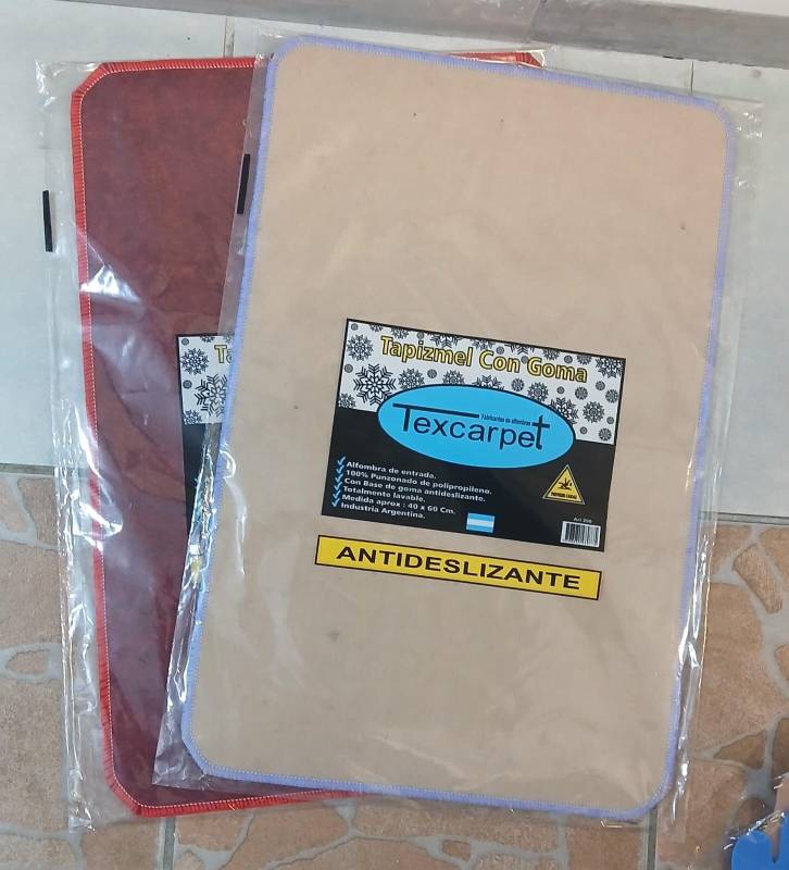 <Span Style=Font-Weight:bold;Color:rgb(26,90,156);>Alfombra Antideslizante De 40 X 60 Cm</Span>. Disponible En Química Cobra.